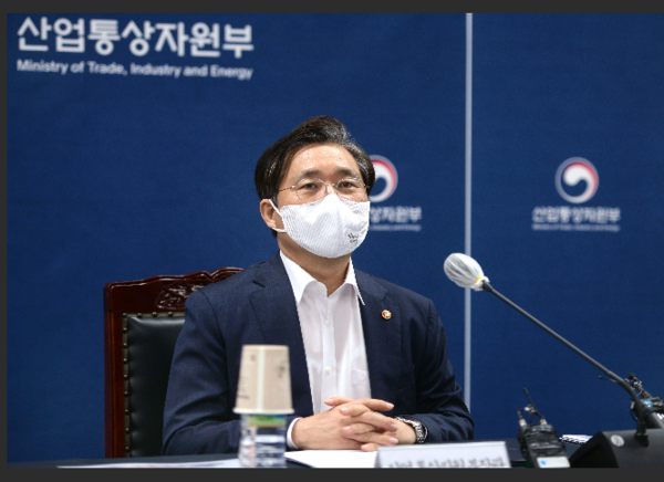 성윤모 산업통상자원부 장관/사진=산자부