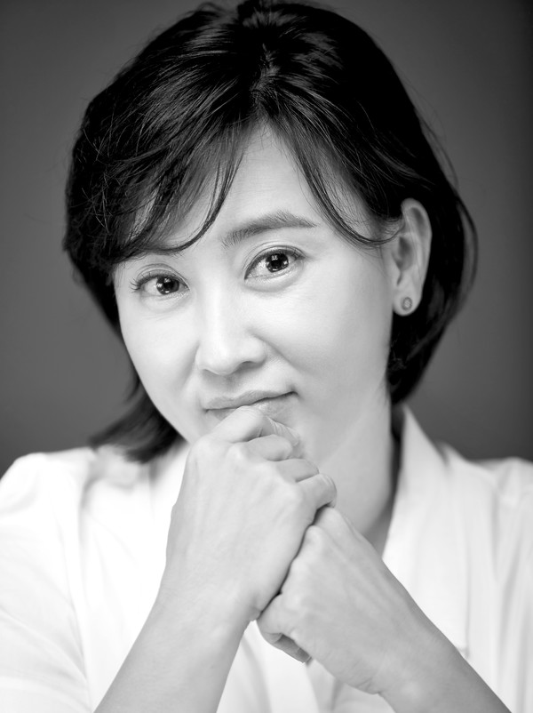 로커스의 VFX사업부 이지윤 부사장은 29일 본지와의 서면 인터뷰에서 "CG 콘텐츠 시장 성장가능성은 무한하다. 최근에는 미디어파사드, 미디어 아트 각종 전시관과 박물관 현대화 작업이 많아지며 컴퓨터그래픽을 통한 사업은 무궁무진하게 발전하고 있다"고 밝혔다./로커스 VFX사업부 이지윤 부사장 [로커스 제공]