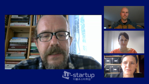 ‘Startup Value-up case’ 세션 중 '게임으로 보는 COVID19 이후 즐거움의 변화'와 관련된 대담을 이어가는 핀란드 임협회 네오게임즈(Neo Games) 쿠피 힐투넨 대표