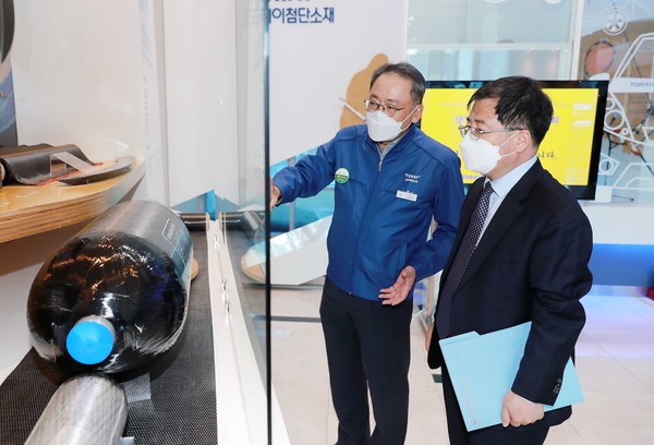 [2020-Startup] 코로나19에 주목받는 K-섬유...'엠셀·패브릭타임' 등 주목 /사진=산업부DB