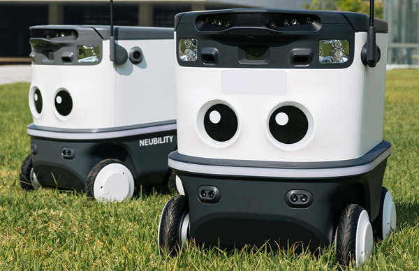 로봇 스타트업 뉴빌리티가 최근 상용화 자율주행 배달로봇 모델 ‘뉴비(NEUBIE-01)’를 출시했다. 뉴비 모습./사진=뉴빌리티 홈페이지 캡쳐. 