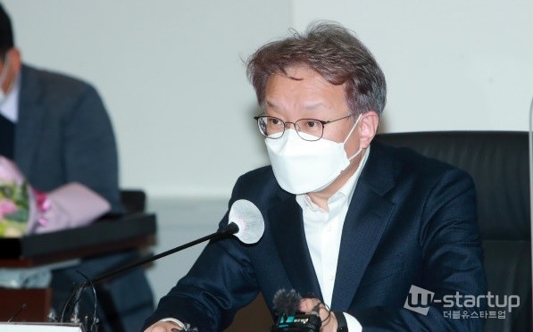 사진=권칠승 중소벤처기업부 장관