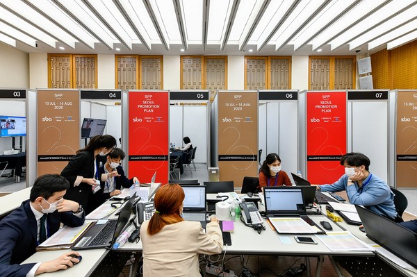 서울시 산하 서울산업 진흥원을 비롯 지자체 산하단체들이 우수한 사업아이템 보유한 스타트업을 모집하는등 창업 붐 조성에 발벗고 나서고 있다./진=서울산업진흥원DB