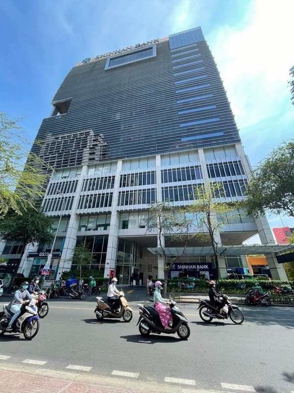 신한베트남은행 전경. / 사진=신한은행