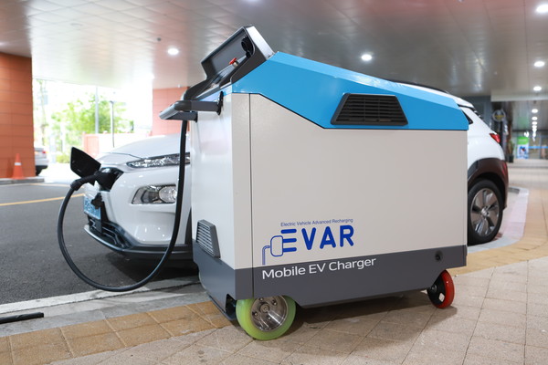전기차 충전 솔루션 스타트업 에바(EVAR), 북미 시장 공략…캐나다에 250만 달러 수출 계약