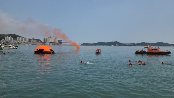 /사진 = 완도해양경찰서