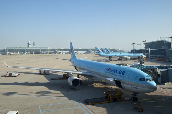 메이크봇, 항공사·버스·철도 등 챗봇 산업 지속적 확대/사진=클립아트코리아