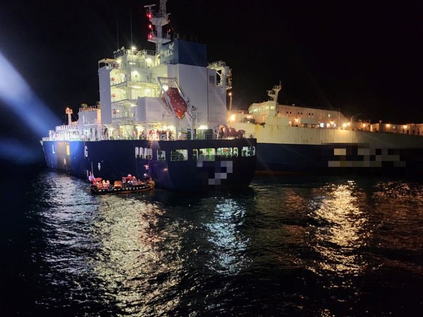 LNG운반선과 화객선 충돌사고 관련자 선박안전법 위반 등 혐의 송치 / 사진 = 완도해양경찰