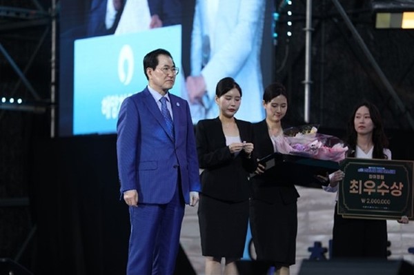 신우철 완도군수