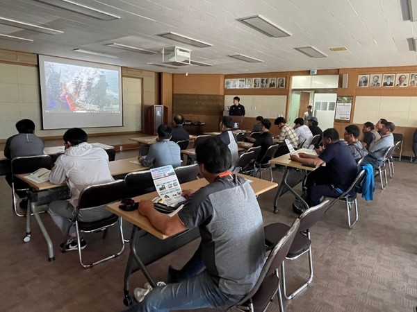 소형선박 조종사 면허 갱신교육 / 사진 = 완도해양경찰