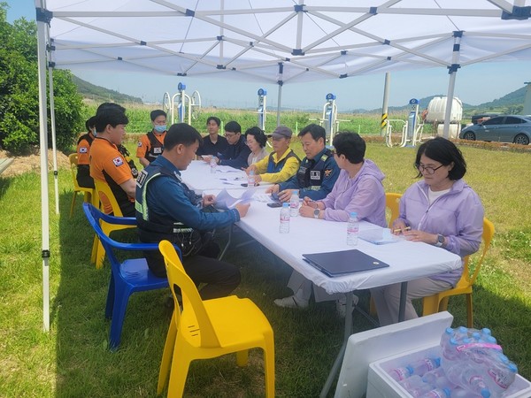 치매노인실종모의훈련 / 사진 = 신안군