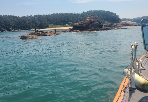 해안가 익수 ‧ 고립사고 주의 / 사진 = 태안해양경찰