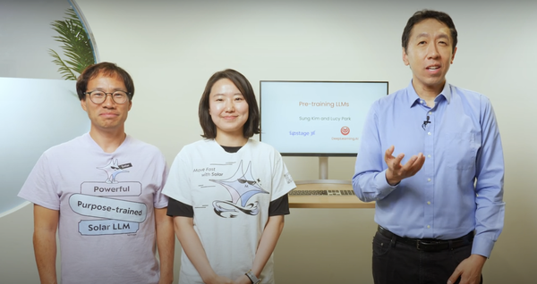 업스테이지가 글로벌 온라인 교육 플랫폼 ‘딥러닝AI’를 통해LLM 개발 강좌를 무료로 선보인다. 사진은 왼쪽부터 업스테이지 김성훈 대표, 박은정 CSO, 앤드류 응 교수/사진=업스테이지 제공