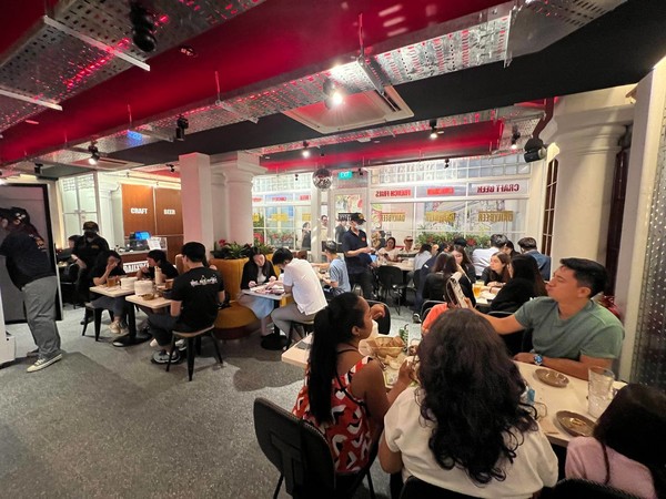 데일리비어의 Singapore Chijmes 매장. /사진=데일리비어