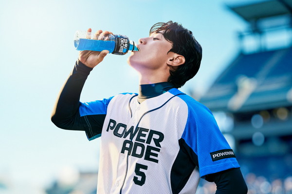 파워에이드 모델 김도영/사진=코카-콜라사