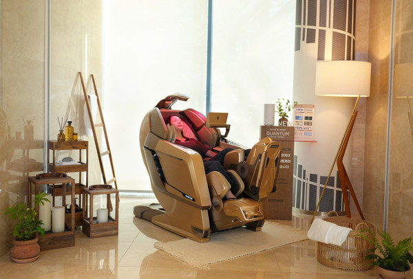 에스테틱 헬스케어로봇® ‘퀀텀 뷰티캡슐(QUANTUM BEAUTY CAPSULE)’ 전용 체험/사진=바디프랜드