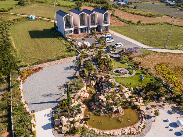 바하 정원 전경 (사진제공 = 완도군)