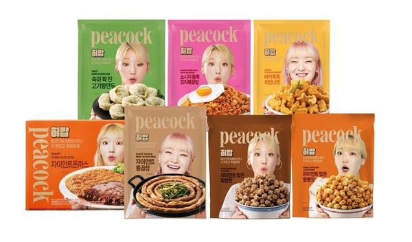 먹방 크리에이터 '히밥'과 피코크 신상품 7종 출시/사진=이마트