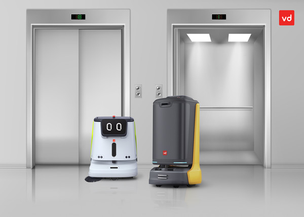 청소로봇 ‘클리버’(좌), 배송로봇 ‘플래시봇’(우)/사진=브이디컴퍼니 