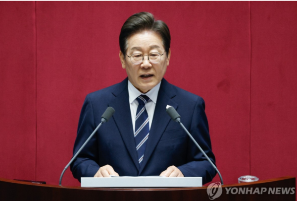 이재명 대통령이 26일 서울 여의도 국회 본회의장에서 정부의 2차 추가경정예산안 제출과 관련해 첫 시정연설을 하고 있다./사진=국회사진기자단/연합뉴스