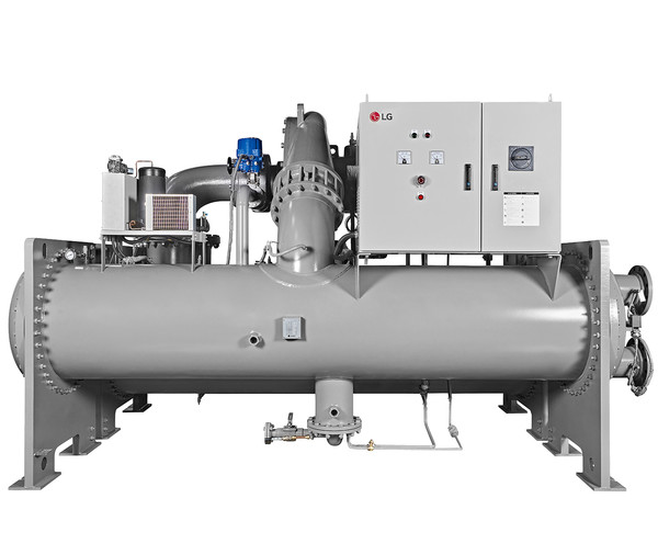 LG전자가 8일 서울 강서구 마곡 LG사이언스파크에서 기자간담회를 갖고 ES사업본부의 사업 전략방향과 AI 데이터센터향 HVAC 솔루션 등을 소개했다. AI 데이터센터 열관리 솔루션으로 주목 받고 있는 초대형 냉방기 '무급유 인버터 터보 칠러'/사진=LG전자