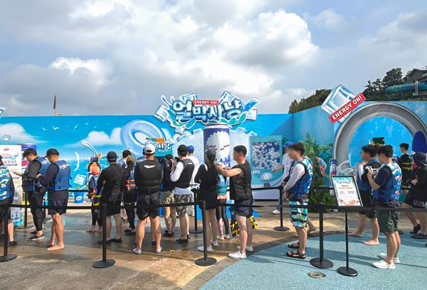 캐리비안 베이에 '얼박사' 팝업스토어 오픈/사진=동아제약