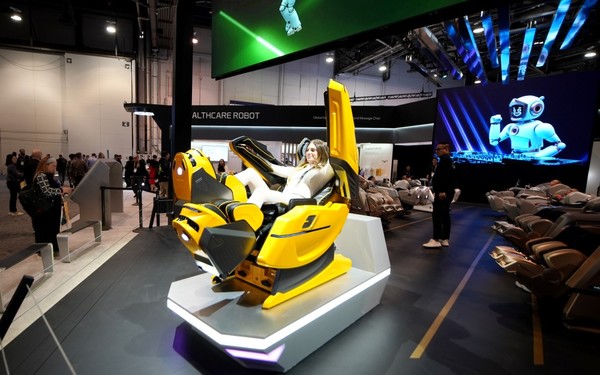 CES2025에서 공개된 바디프랜드 AI헬스케어로봇 '733'/사진=바디프랜드