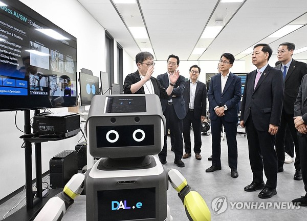 구윤철 부총리, 현대자동차 로보틱스 랩 현장방문/사진=연합뉴스