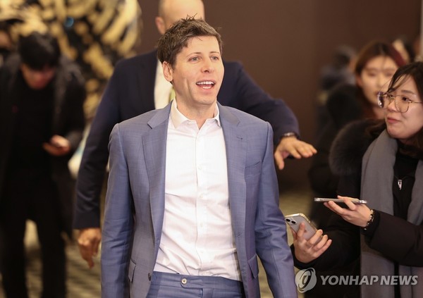 카카오 미디어데이 참석하는 샘 올트먼 오픈AI 회장/사진=연합뉴스