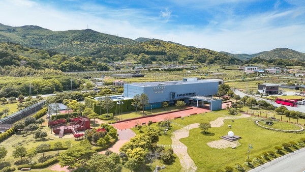 장보고 기념관-역사 치유 (사진제공=완도군)