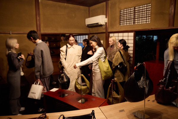 아카이브 앱크, ‘플링 오브 센시스’ 도쿄 팝업스토어 성료/사진=코오롱Fnc