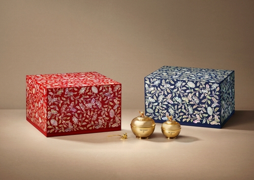 국가 정상 배우자 더후 환유고 나전칠기 선물세트/사진=LG생활건강