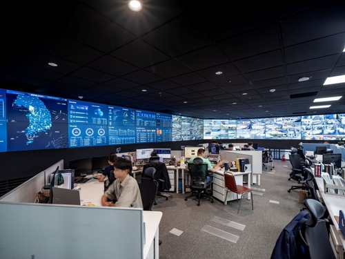 DL이앤씨 마곡 신사옥에 설치된 종합안전관제상황실/사진=DL이앤씨