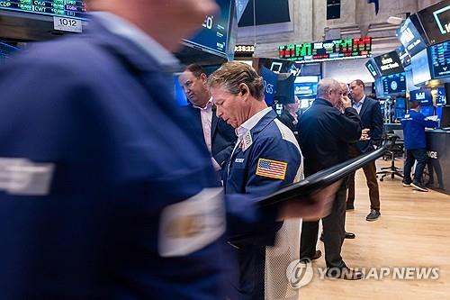 뉴욕증권거래소의 트레이더/사진=연합뉴스