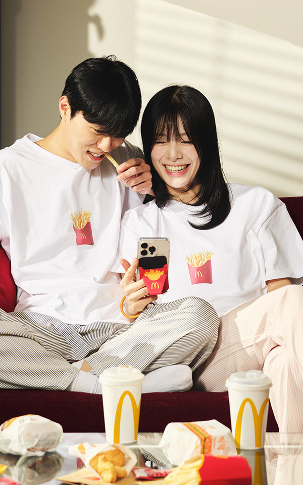 맥도날드가 인기 콘텐츠 크리에이터 ‘빠더너스(BDNS)’와 협업한 한정판 굿즈를 포인트로 교환할 수 있는 고객 감사 이벤트를 진행한다고 7일 밝혔다/사진=맥도날드