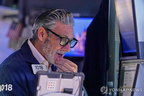 뉴욕증권거래소의 트레이더/사진=연합뉴스