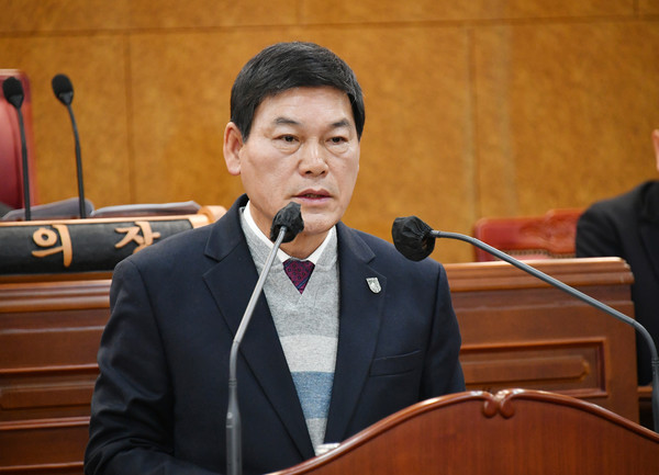 시정연설 중인 정철원 담양군수 (사진제공=담양군)