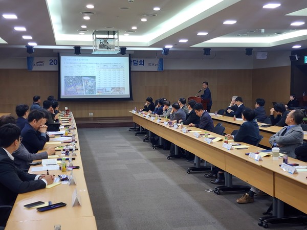 24일 대전광역시 국가철도공단에서 열린 ‘수열산업 활성화 간담회’ 햔장의 모습. /사진=한국수자원공사